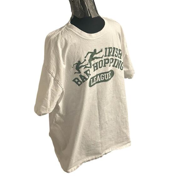 Irish Bar Hopping League XL T-Shirt White And Green Funny T-Shirt - Picture 2 of 6